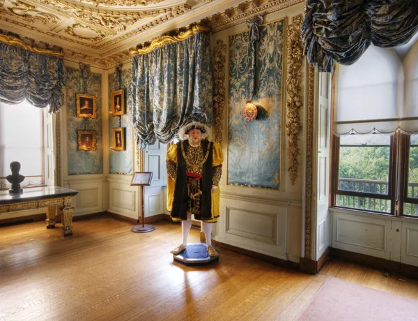 The Royal Weekend Party
