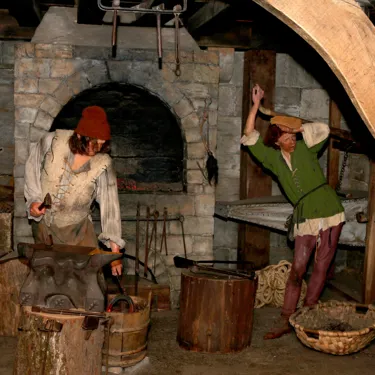 Kingmaker iron workers