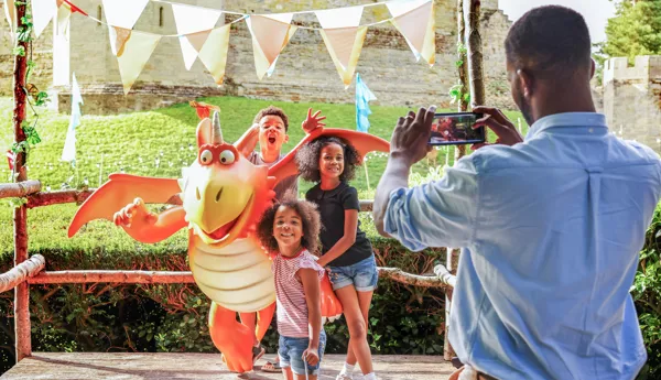 Zog trail - family year 1 photo point