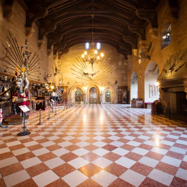 Great Hall Empty (10)