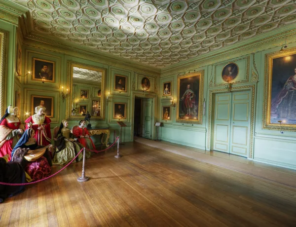 Green Drawing Room3